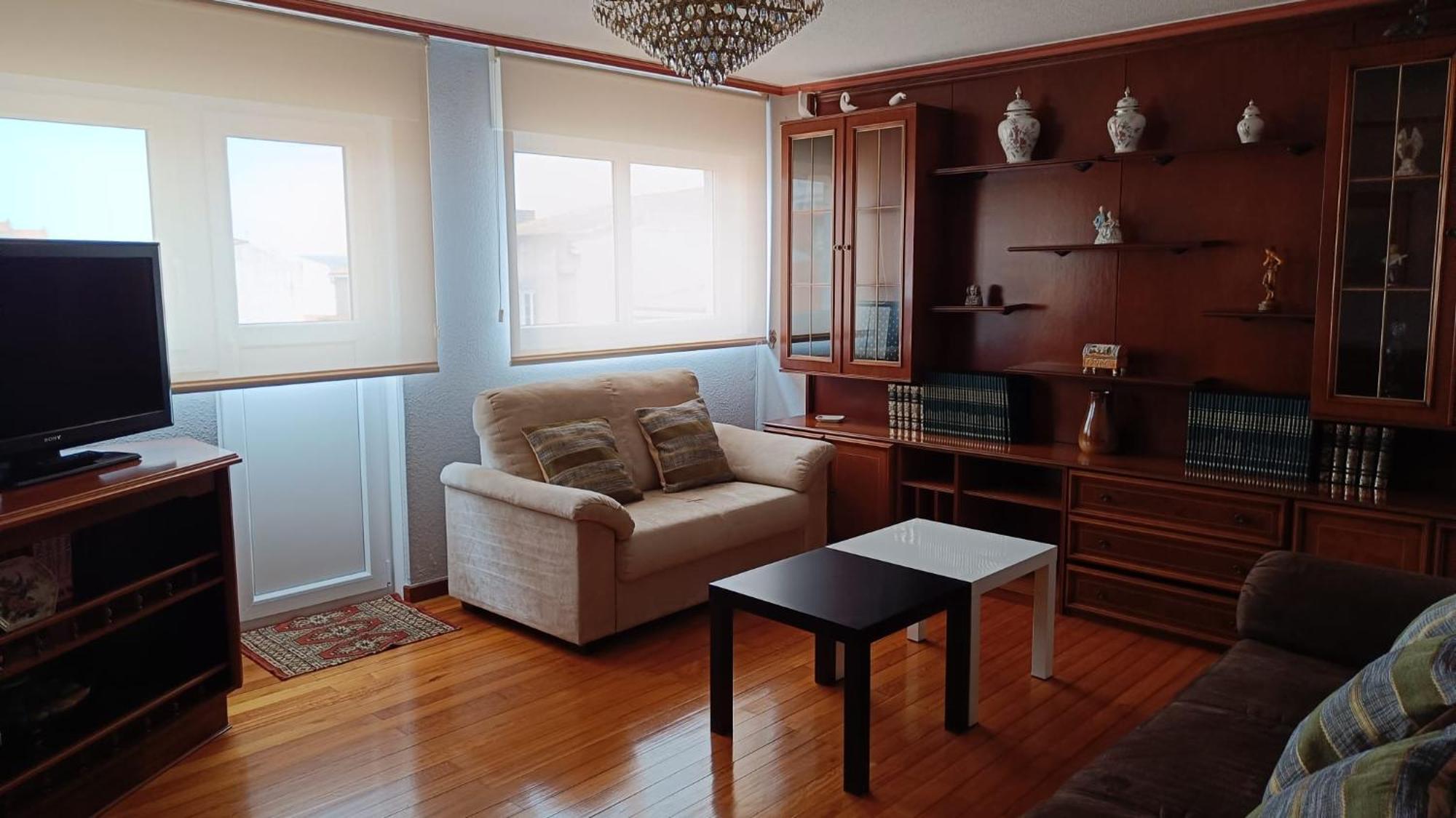 Apartamento Plaza Oeste Мушия Екстериор снимка