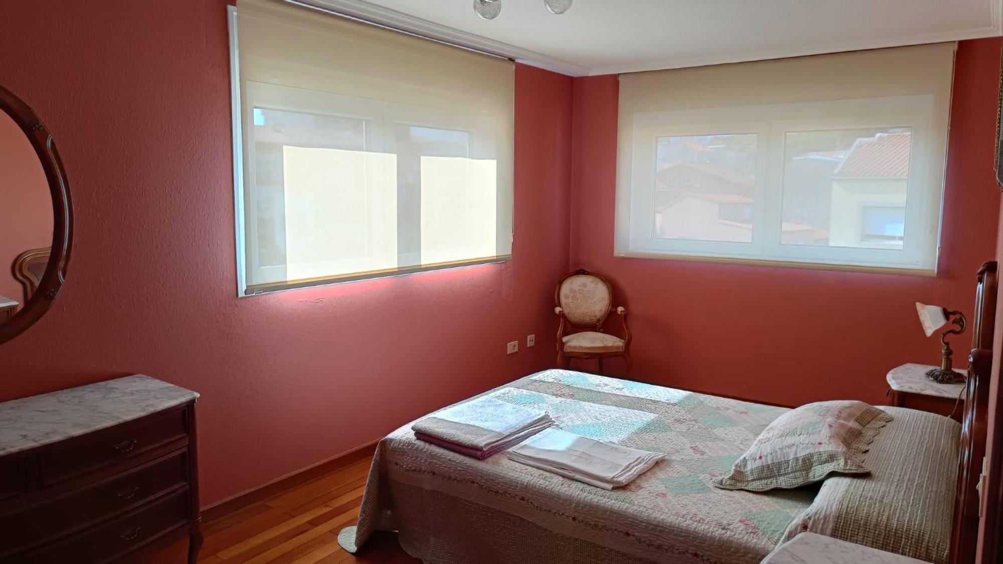 Apartamento Plaza Oeste Мушия Екстериор снимка